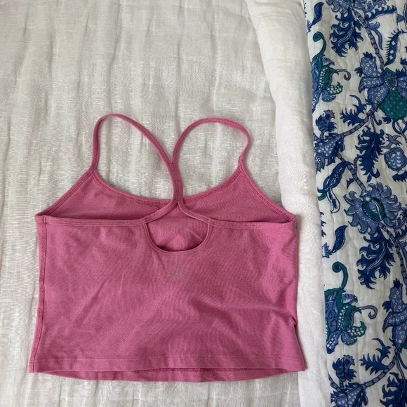 Bundle of Beyond Yoga Tanks - Picture 3 of 8